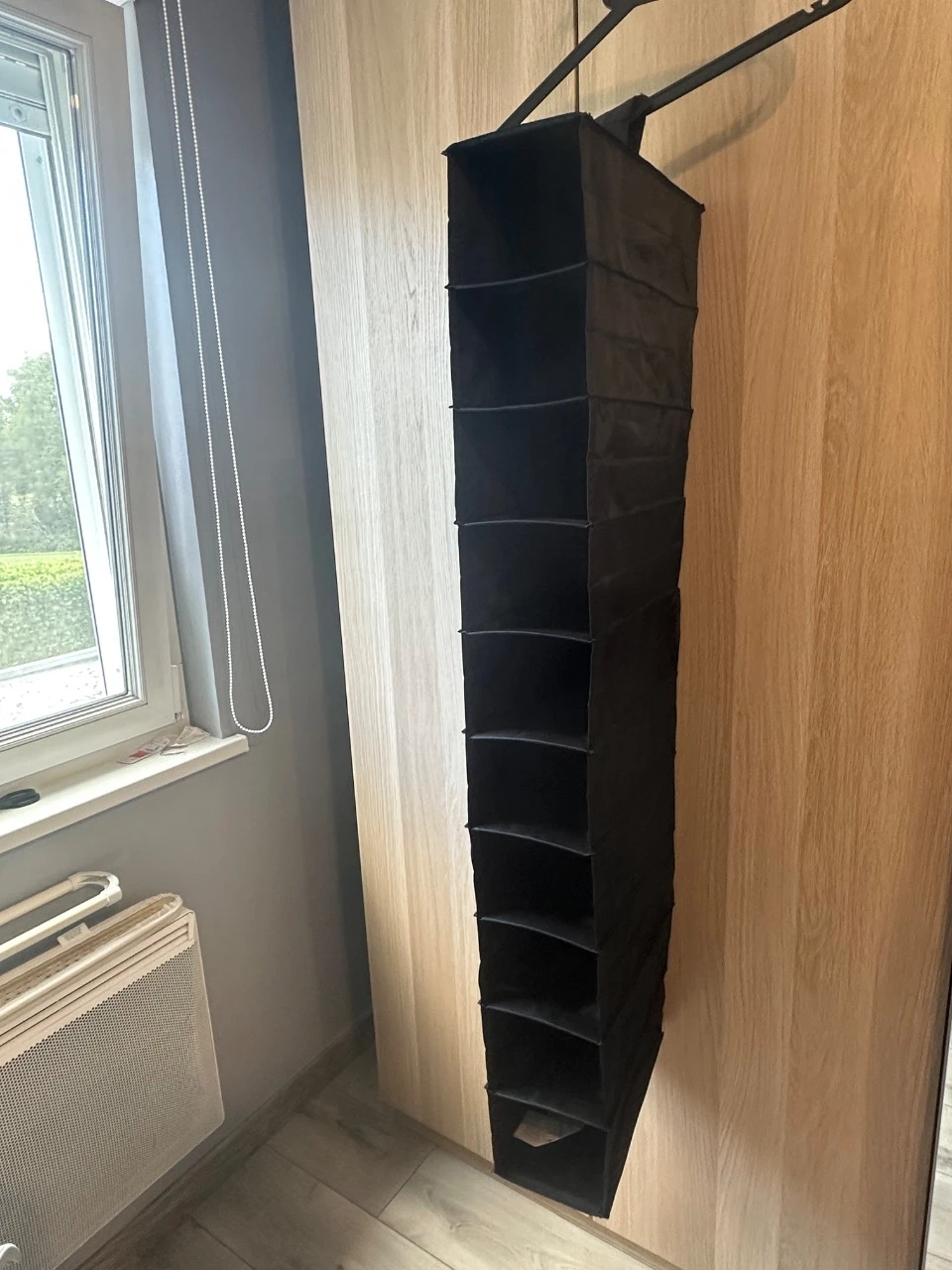 Étagère/ organisateur suspendu de rangement 10 compartiments noire – pliable